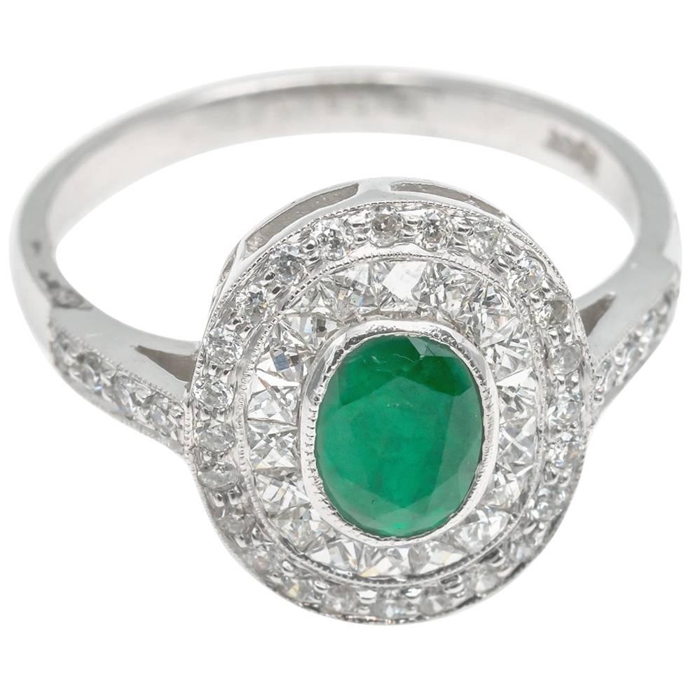 Art Deco Emerald Diamond Ring 18 Karat White Gold For Sale