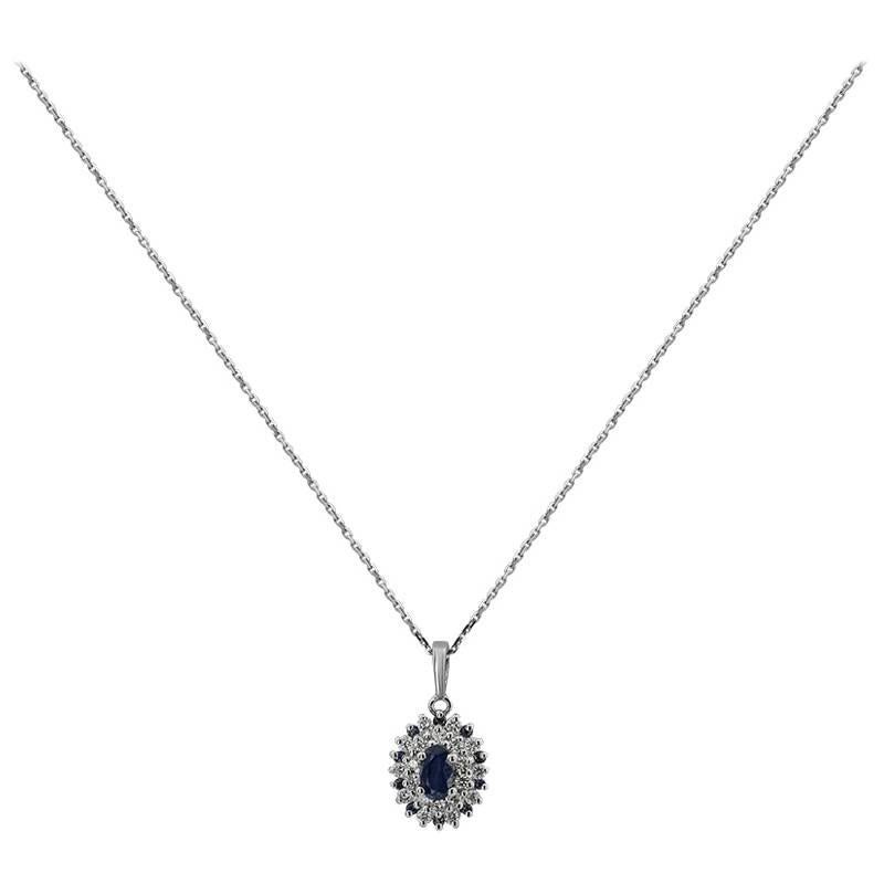 White Gold Sapphire 0.43 ct and Brilliant Cut 0.27 ct Diamonds Necklace For Sale