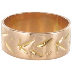 French Early 20th Antique 18 Karat Rose Gold Engraved Band Ring