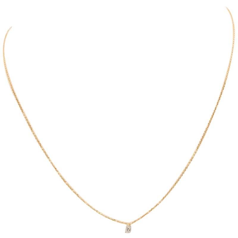 18 Karat Yellow Gold and Baguette Cut Diamond Necklace For Sale