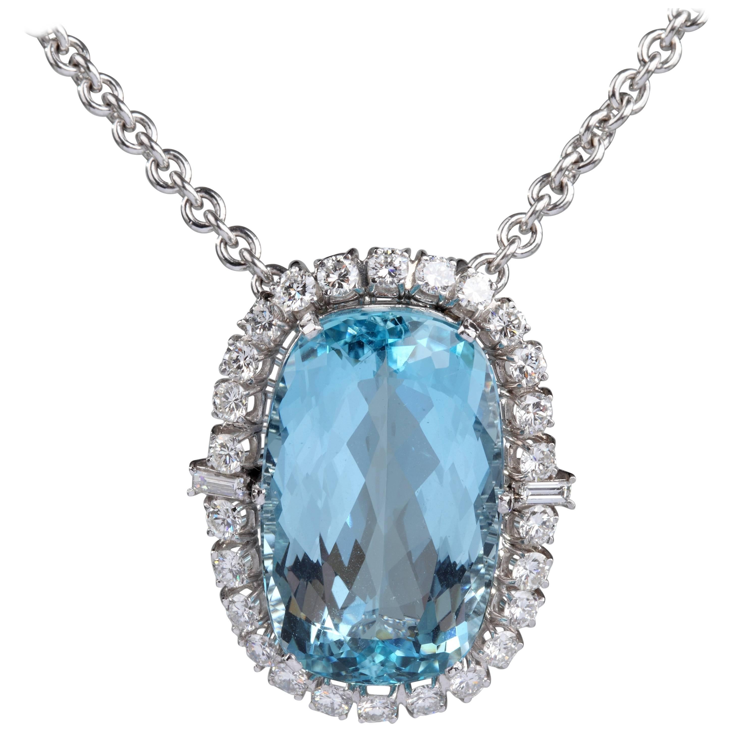 Aquamarine and Diamonds Pendant