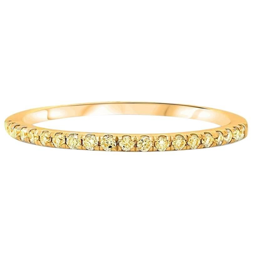Yellow Diamond Pave Band Ring in Yellow Gold For Sale