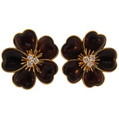 Van Cleef & Arpels Clematis Diamond Wood Yellow Gold Earrings