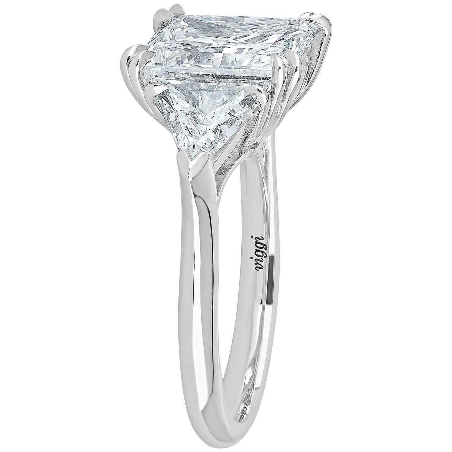Platinum Ring 5.02 Cut Princess Cut Diamond D Color and Trillion Cut Diamonds For Sale