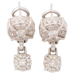Pendientes colgantes Judith Ripka de diamantes de 1 quilate y oro de 18 quilates