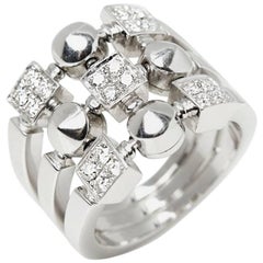 Bulgari 18 Karat White Gold Round Brilliant Cut Diamond Lucéa Ring