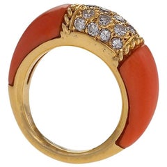 Bague "Philippine" en diamant et corail rose Van Cleef & Arpels