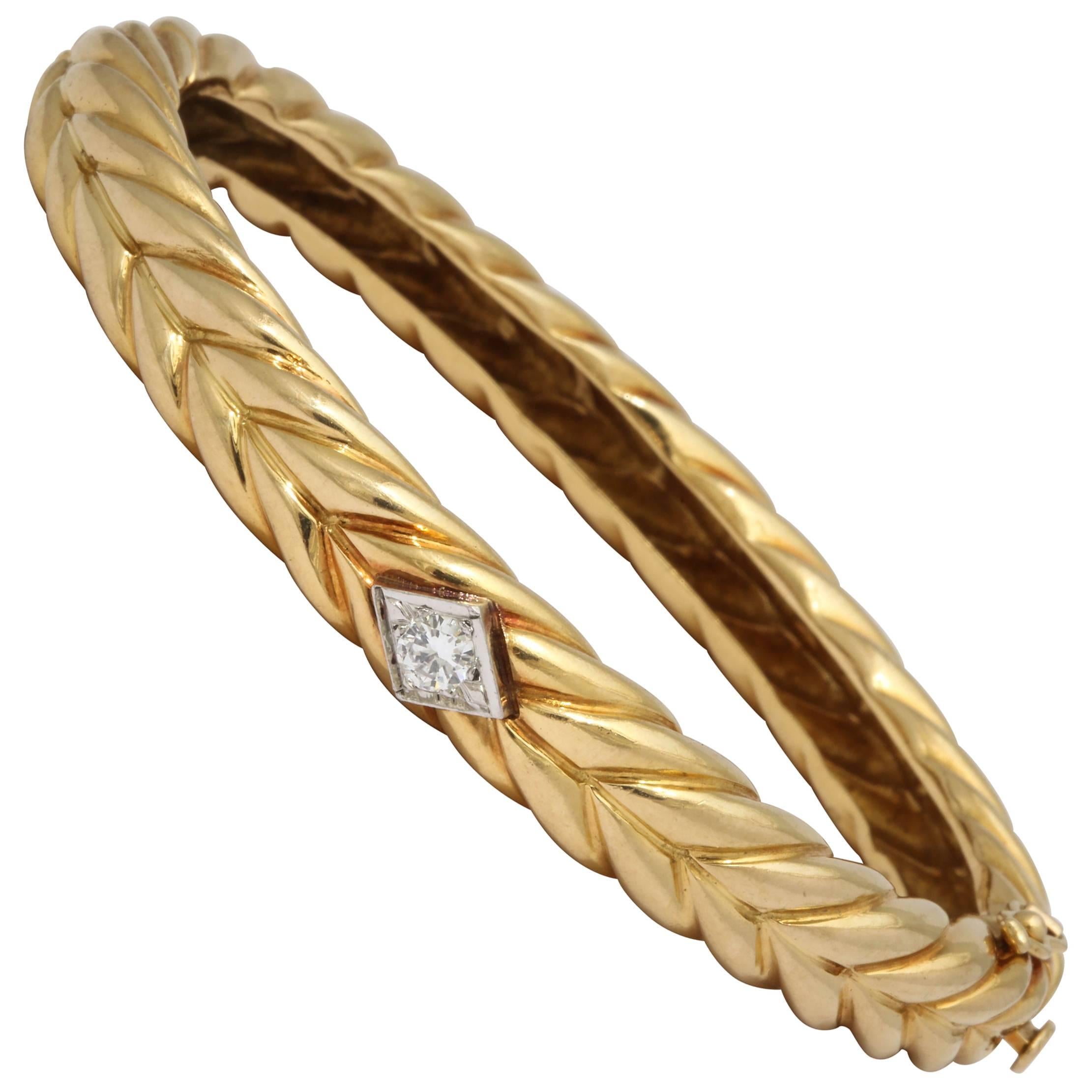 1970s Cartier Textured Ridged Gold Diamond Hinged Bangle Bracelet