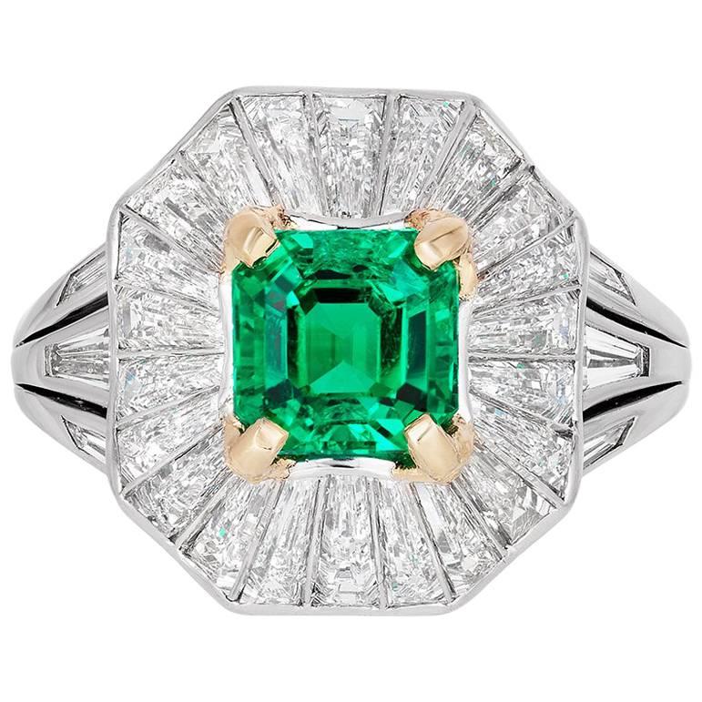 Untreated Colombian Emerald and Diamond Ring For Sale