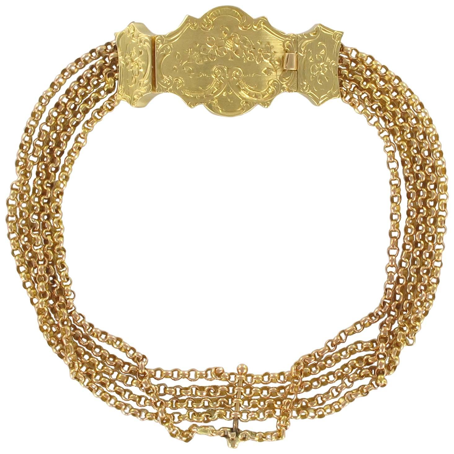 French Napoleon III 18 Karat Yellow Gold Chain Bracelet and Chiseled Clasp