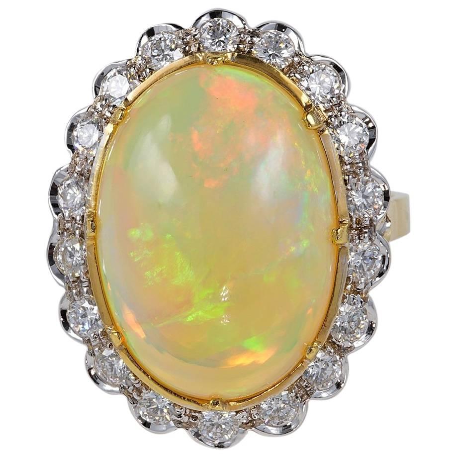 10.0 Carat Natural Opal 1.10 Carat G VVS Diamond Vintage Ring For Sale