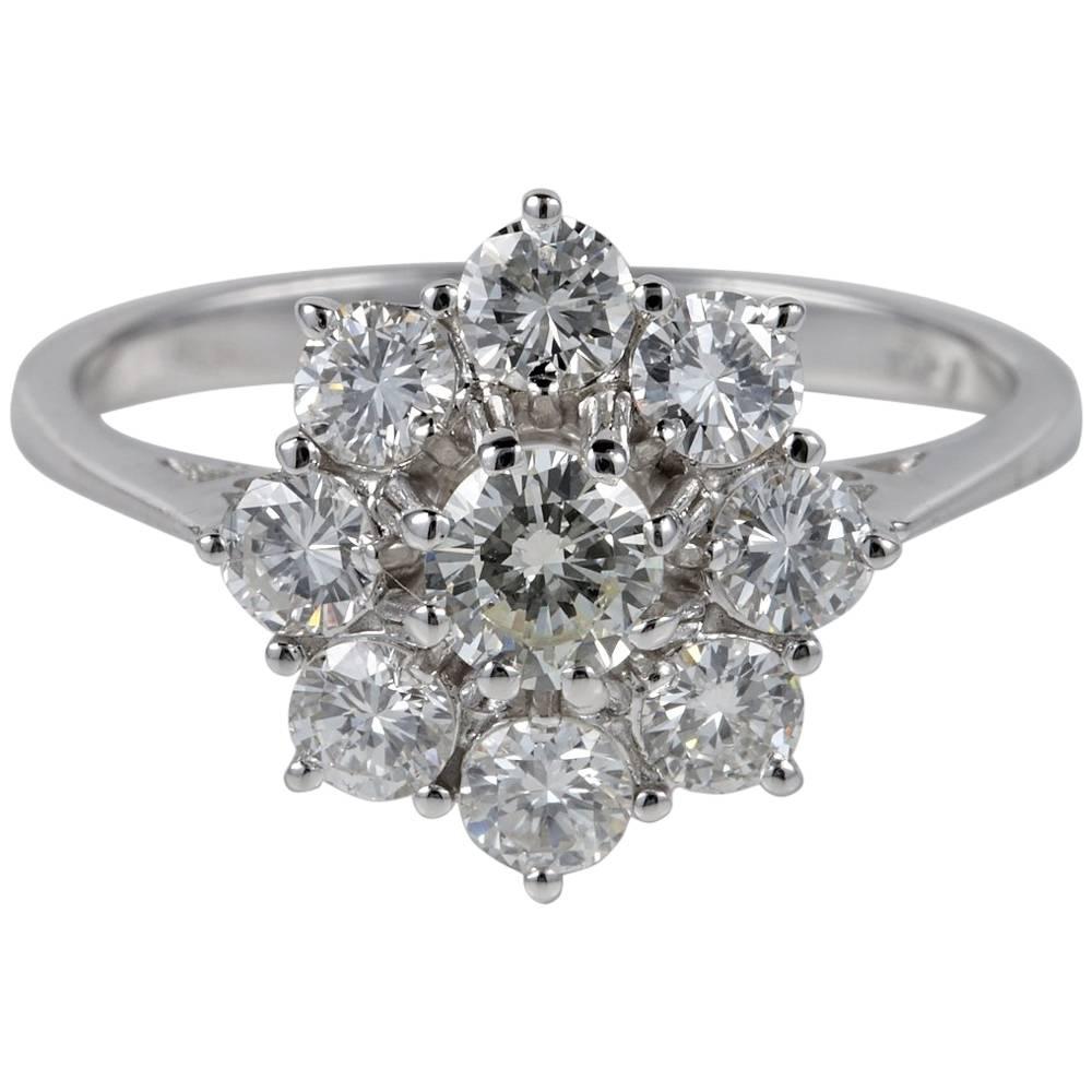 1.45 Carat G VVS Diamond Vintage Cluster Ring For Sale