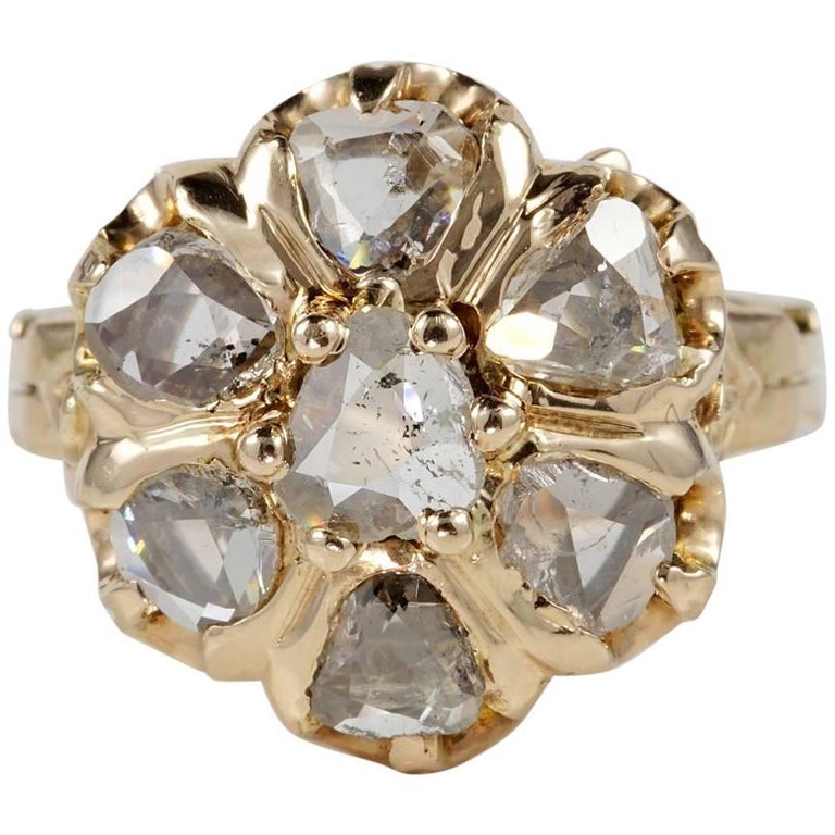 Victorian 2.0 Carat Rose Cut Diamond Rare Cluster Ring For Sale at 1stDibs