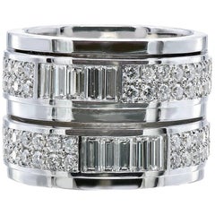 Baguette and Round Diamond White Golden Ring