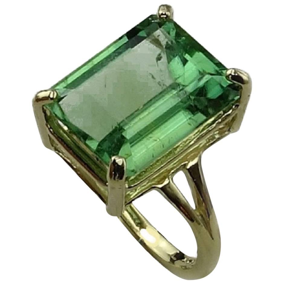 Lime Green Tourmaline in Yellow Gold Ring