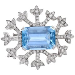 Vintage 1960s  Diamond Aquamarine Gold Snowflake Pin Brooch and Pendant