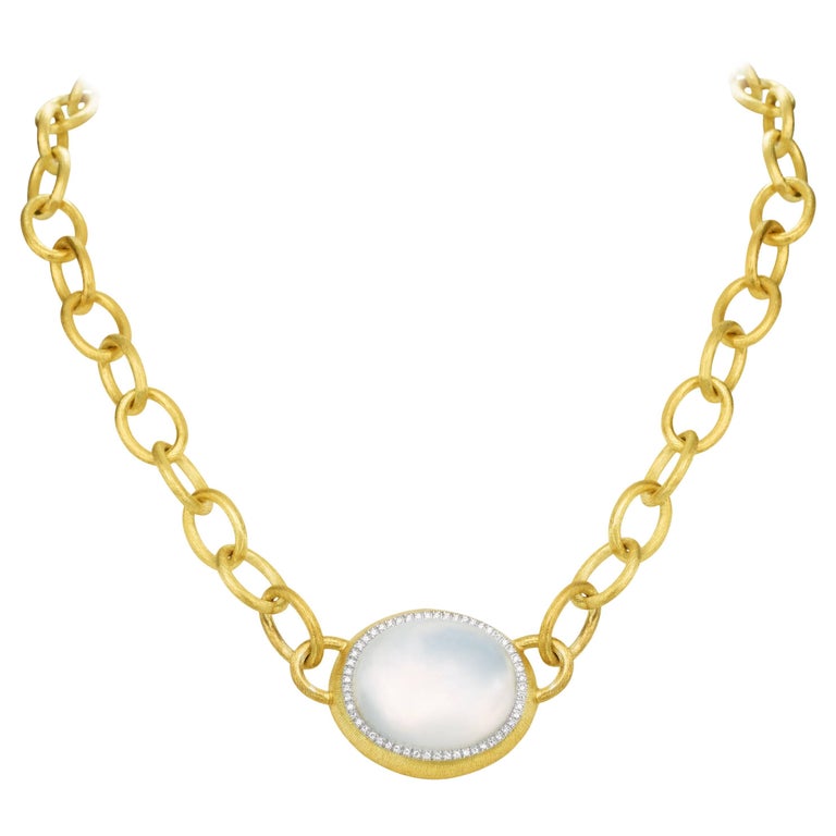 Milky Quartz Link Necklace 18 Karat Yellow Gold For Sale at 1stdibs