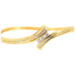 Vintage Diamond 14k Yellow Gold Bangle Bracelet