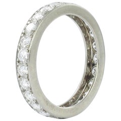 Bague d'éternité en or blanc avec diamants de 1,25 carat