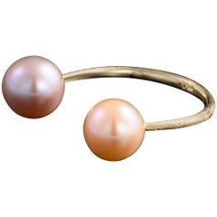 Moon of Mars 18 Karat Gold Ring Set with Freshwater Pearls, Layani Fine Jewelry