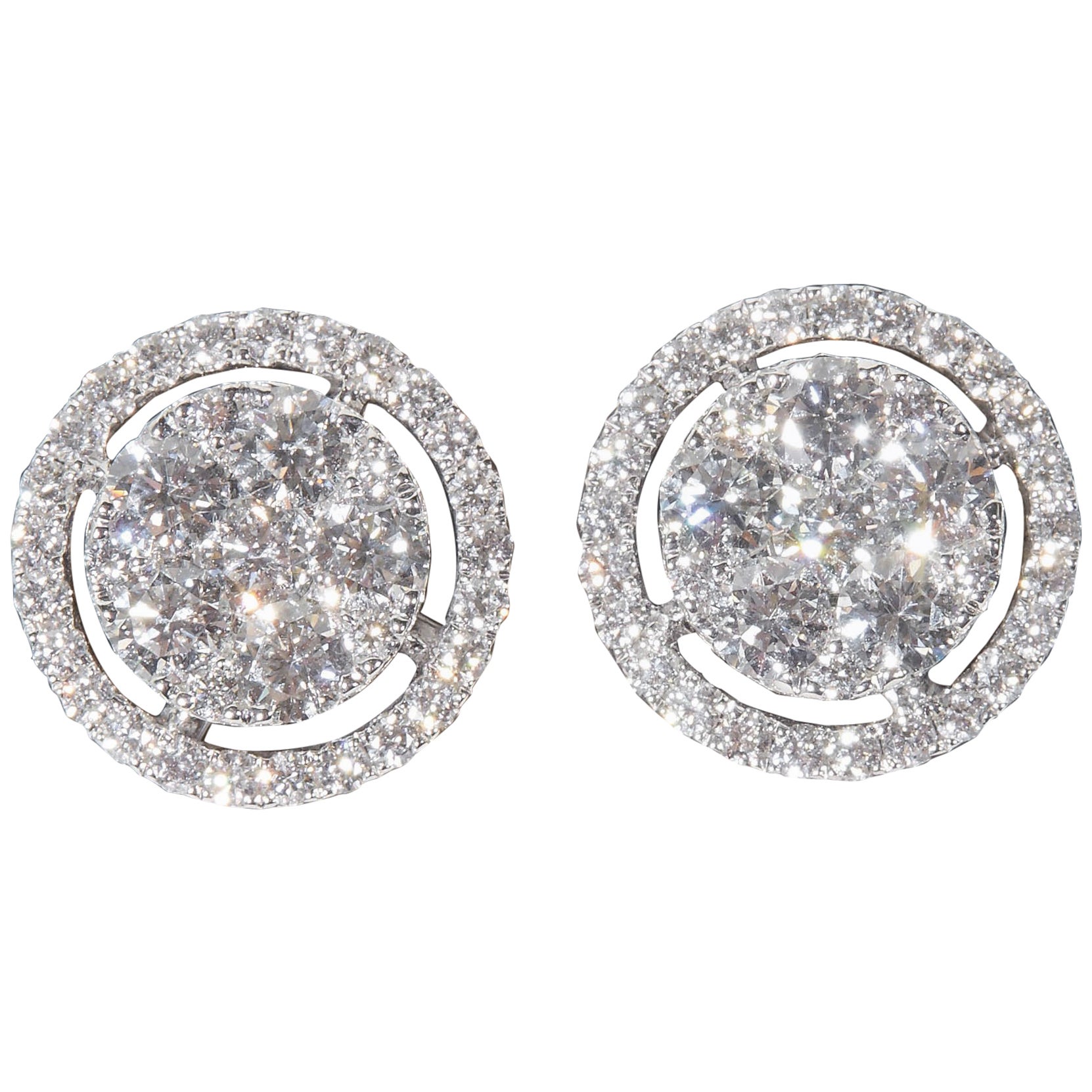 Diamond Illusion Set Earrings For Sale at 1stDibs