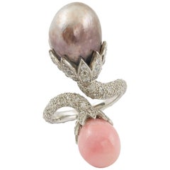 Conch and Natural Pearl Platinum Ring