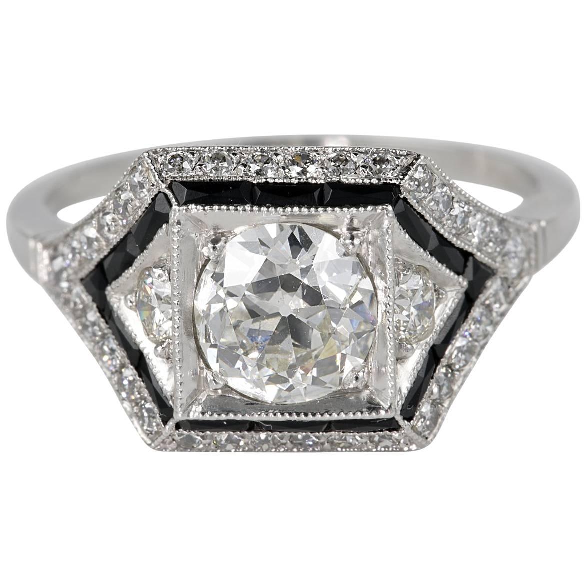 Art Deco 1.60 Carat Diamond Onyx Insert Platinum Solitaire Ring For Sale