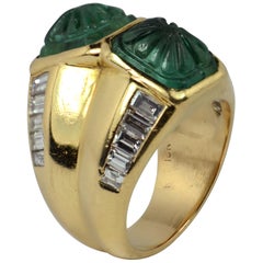 Carved Emerald Diamond Gold Ring