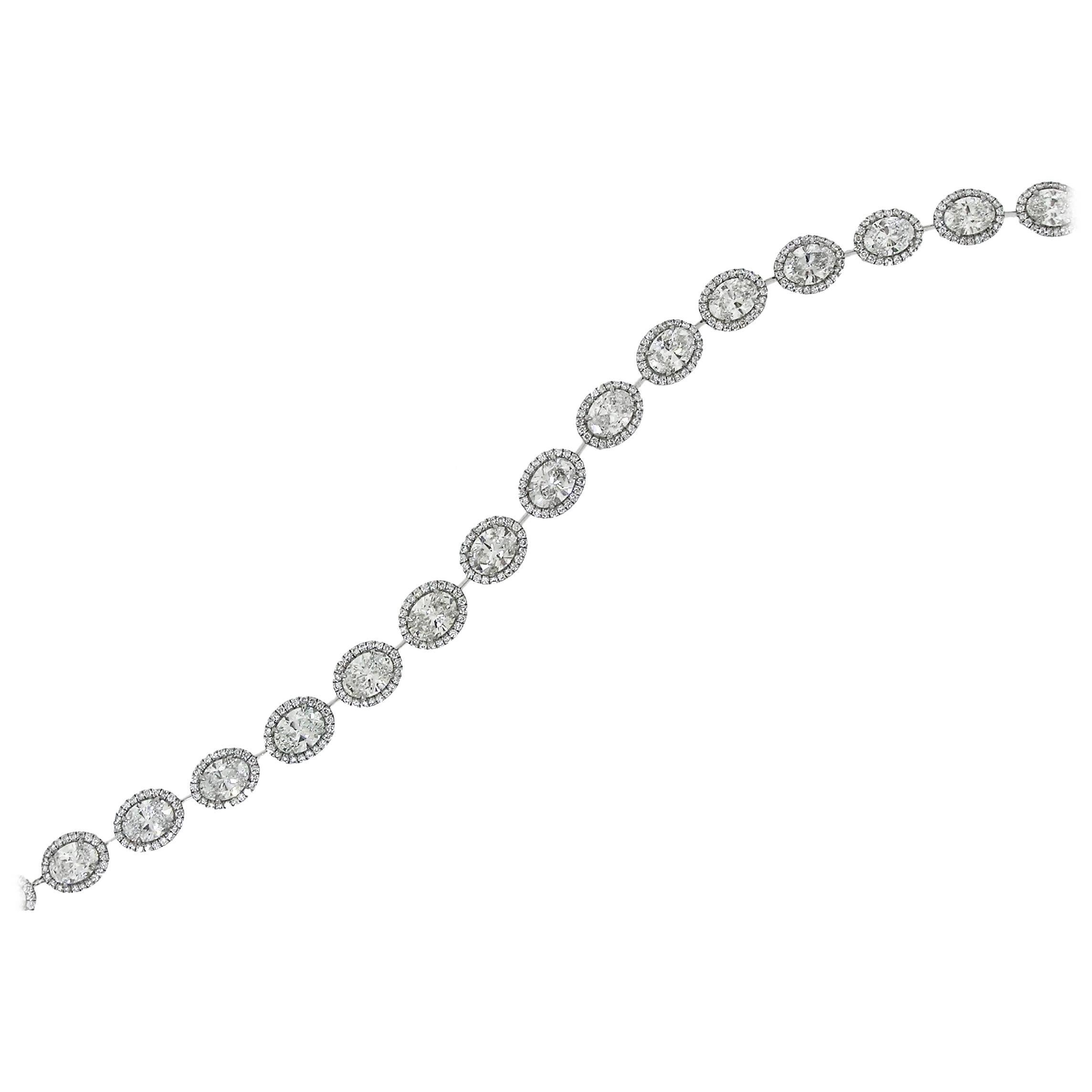 Exquisite 10 Carat Oval Diamond Platinum Bracelet For Sale