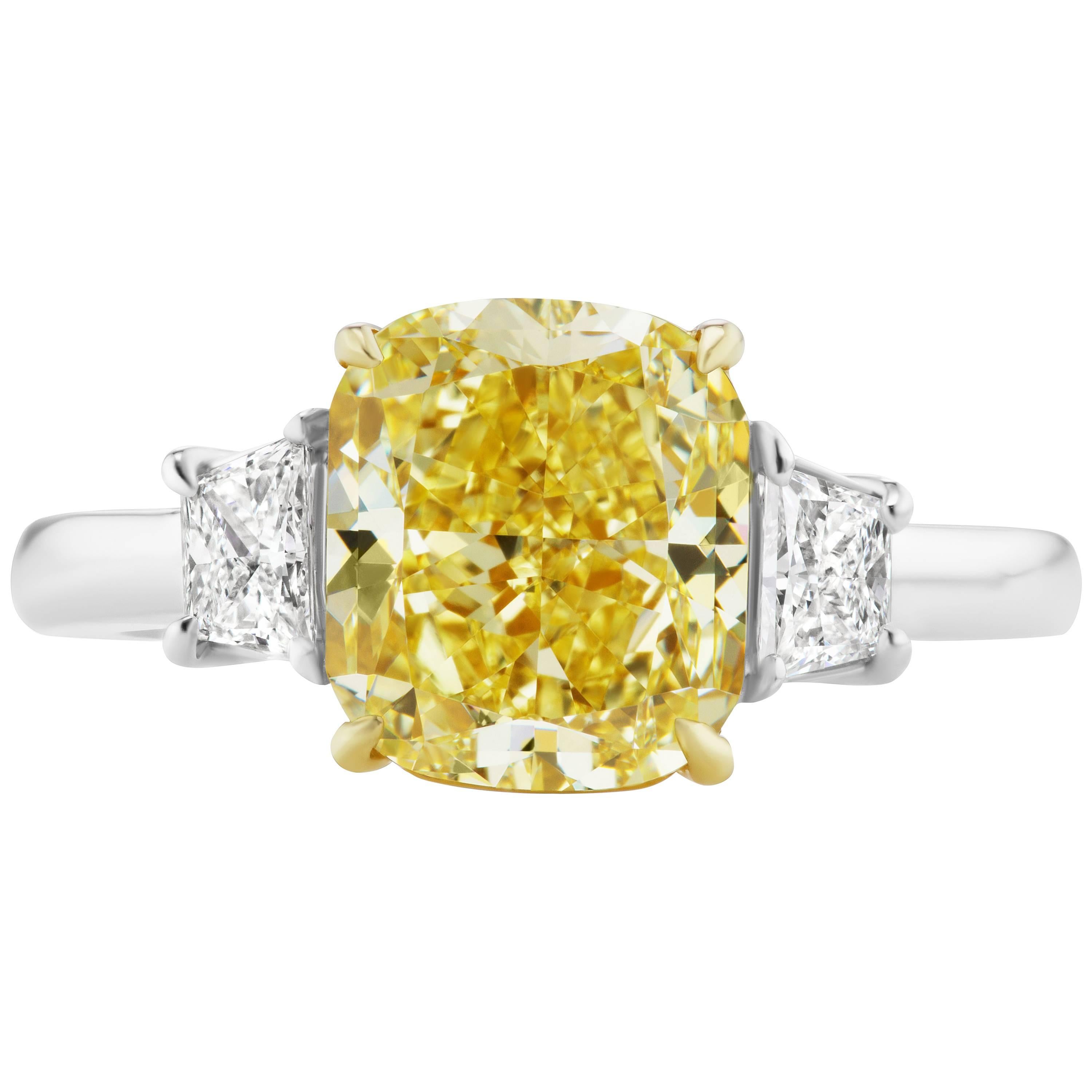 Scarselli 3.80 carat Fancy Intense Yellow Cushion Cut Diamond Engagement Ring 