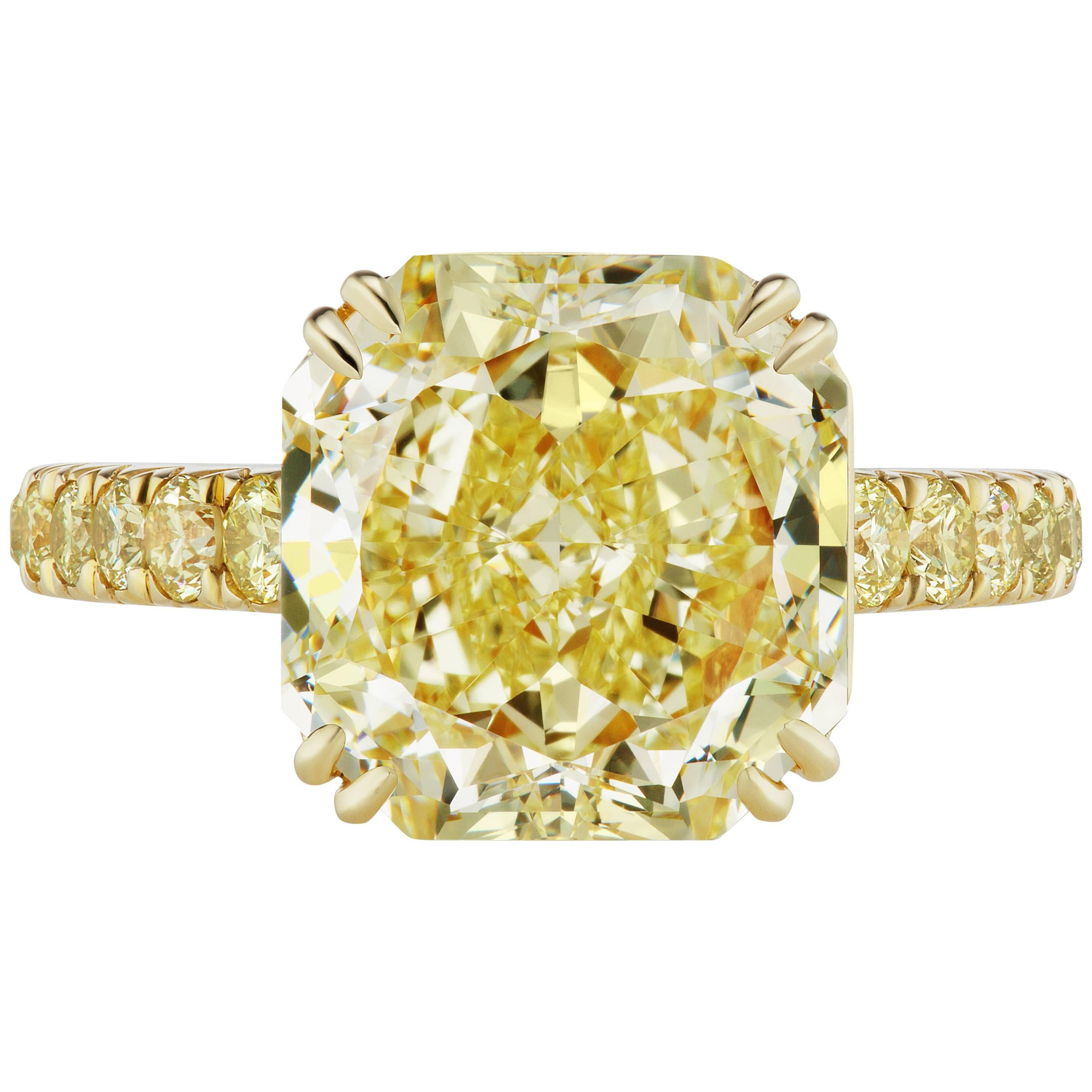 Scarselli 5.69 carat Light Yellow Radiant Cut Diamond Ring GIA Certified