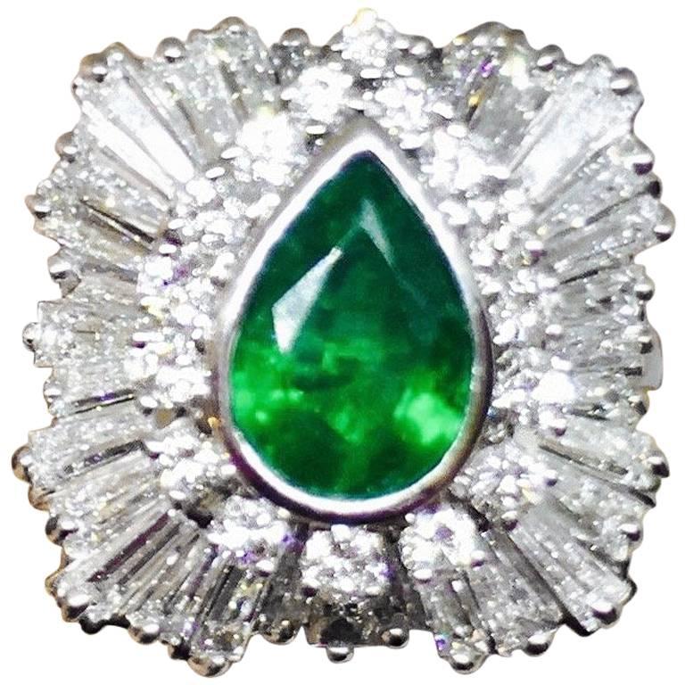 1950s 4.13 Carat Platinum Emerald VS Diamond Ballerina Ring Convertible Pendant  For Sale