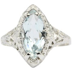 Antique Art Deco 14K White Gold Aquamarine Ring