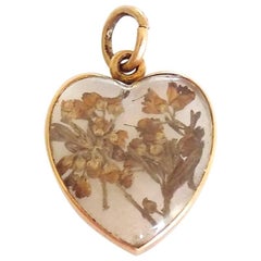 Victorian Gold Heart Locket Pendant Antique Victorian Gold Heart Locket Pendant