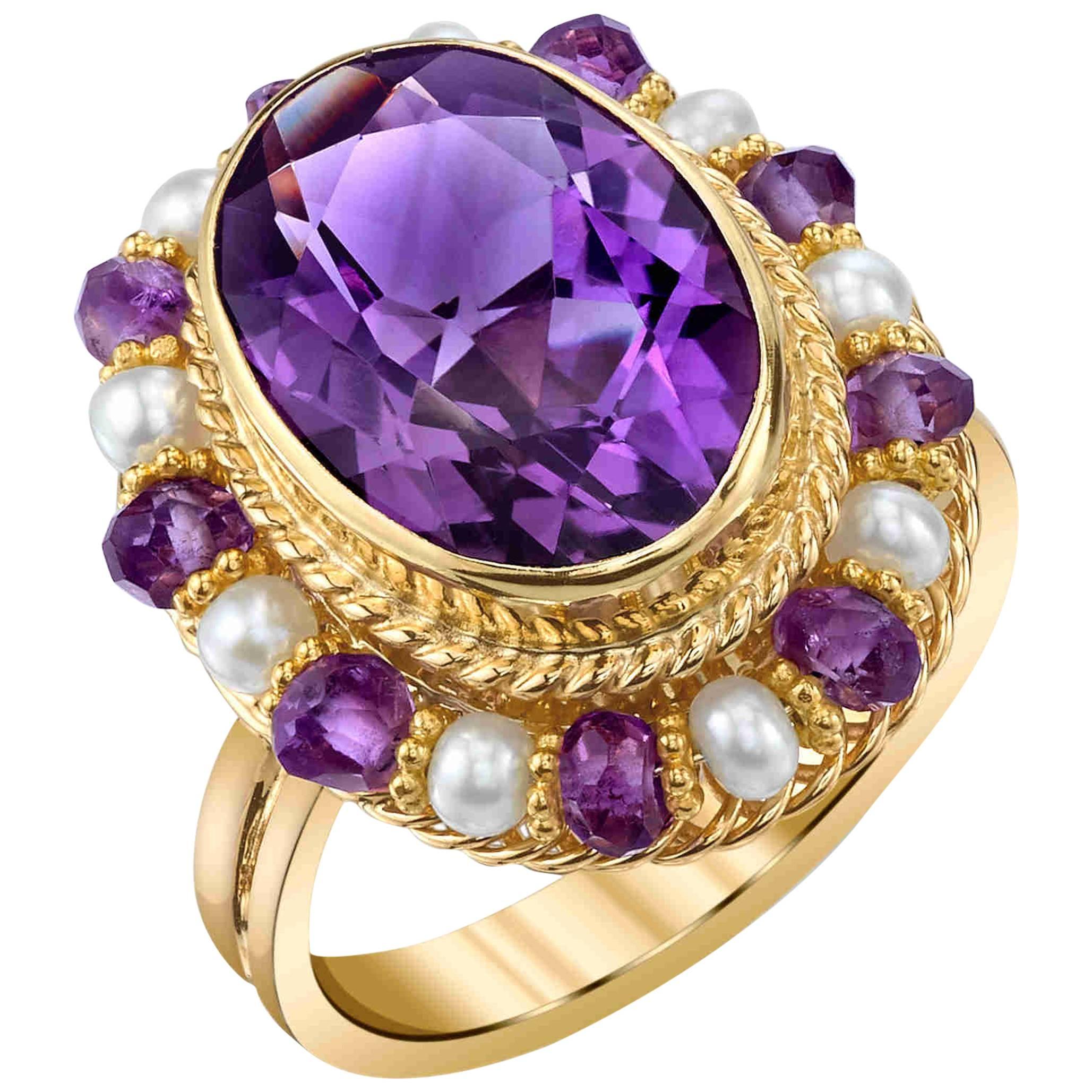 Amethyst 18k Yellow Gold Filigree Ring with Pearls