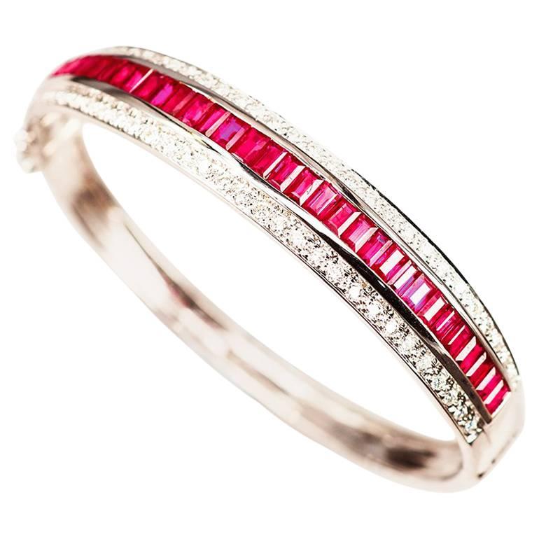 18K White gold invisible Ruby Bangle 