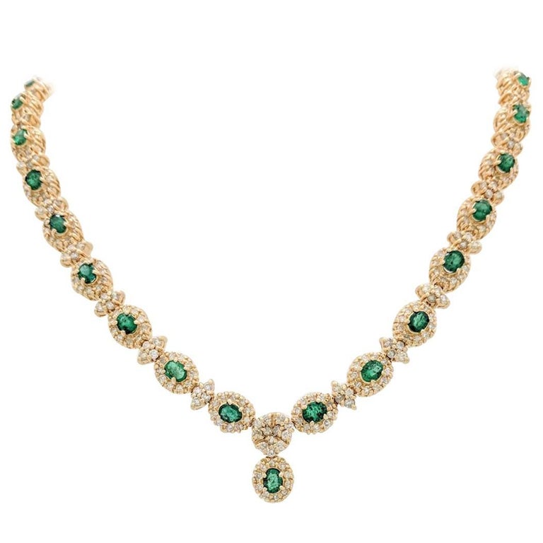 14 Karat Gold 16.72 Carat Emerald and Diamond Tennis Necklace 54.8