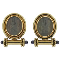 Vintage Elizabeth Locke Pearl Venetian Glass Intaglio 18 Karat Gold Necklace