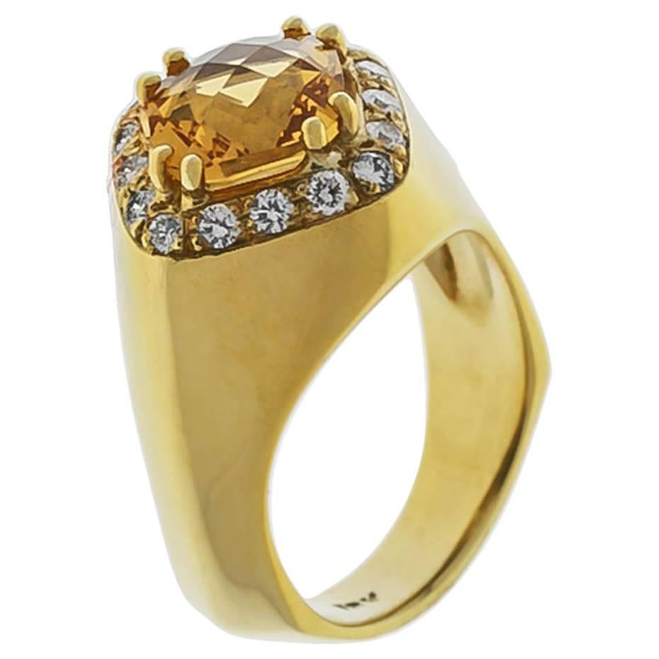 Citrine and Diamond Ring For Sale