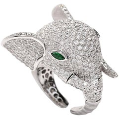 21st Century  Diamond Emerald 18-karat Elephant Cocktail Ring