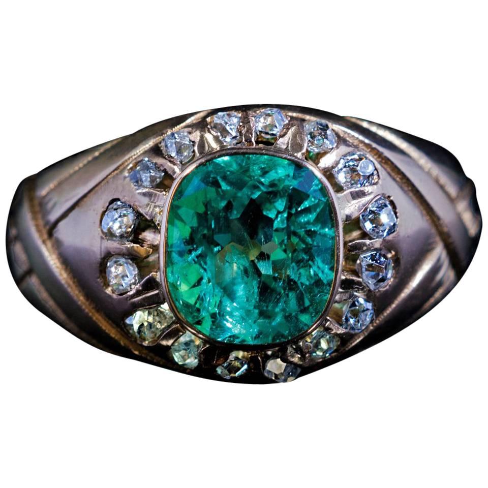 Antique Russian Emerald Diamond Unisex Ring