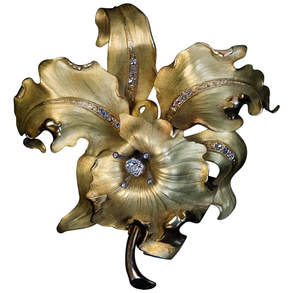 Grande broche ancienne Art Nouveau orchidée en or et diamants