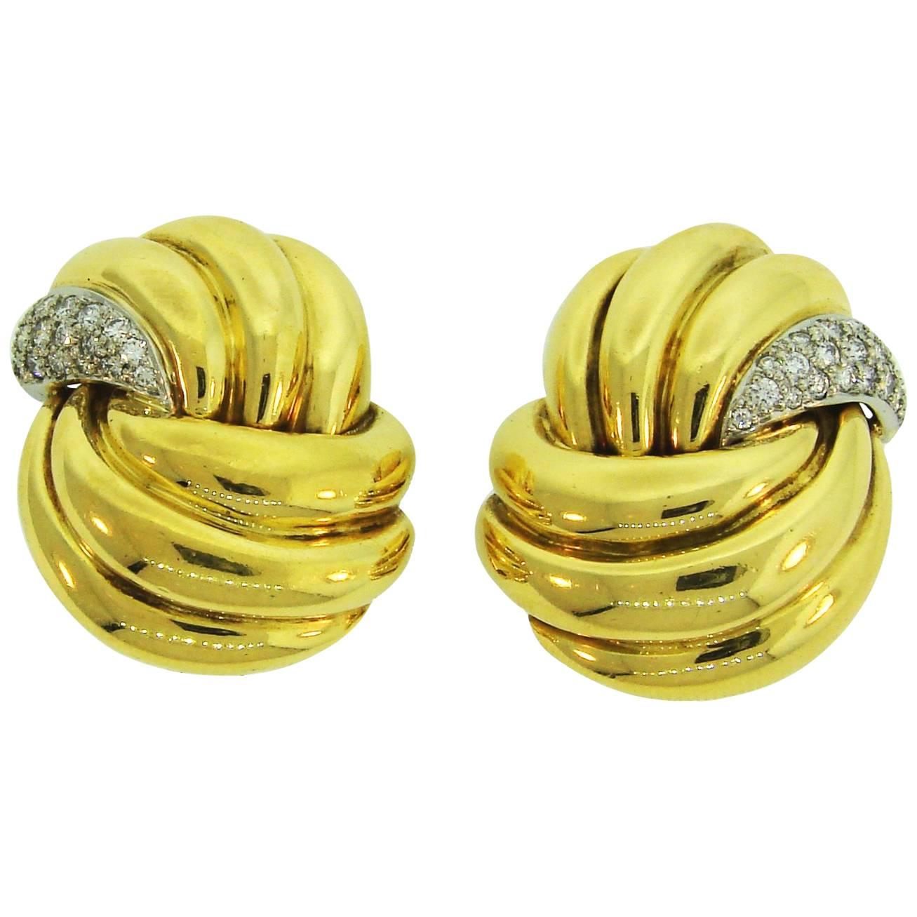 1980s Verdura Diamond Yellow Gold Earrings