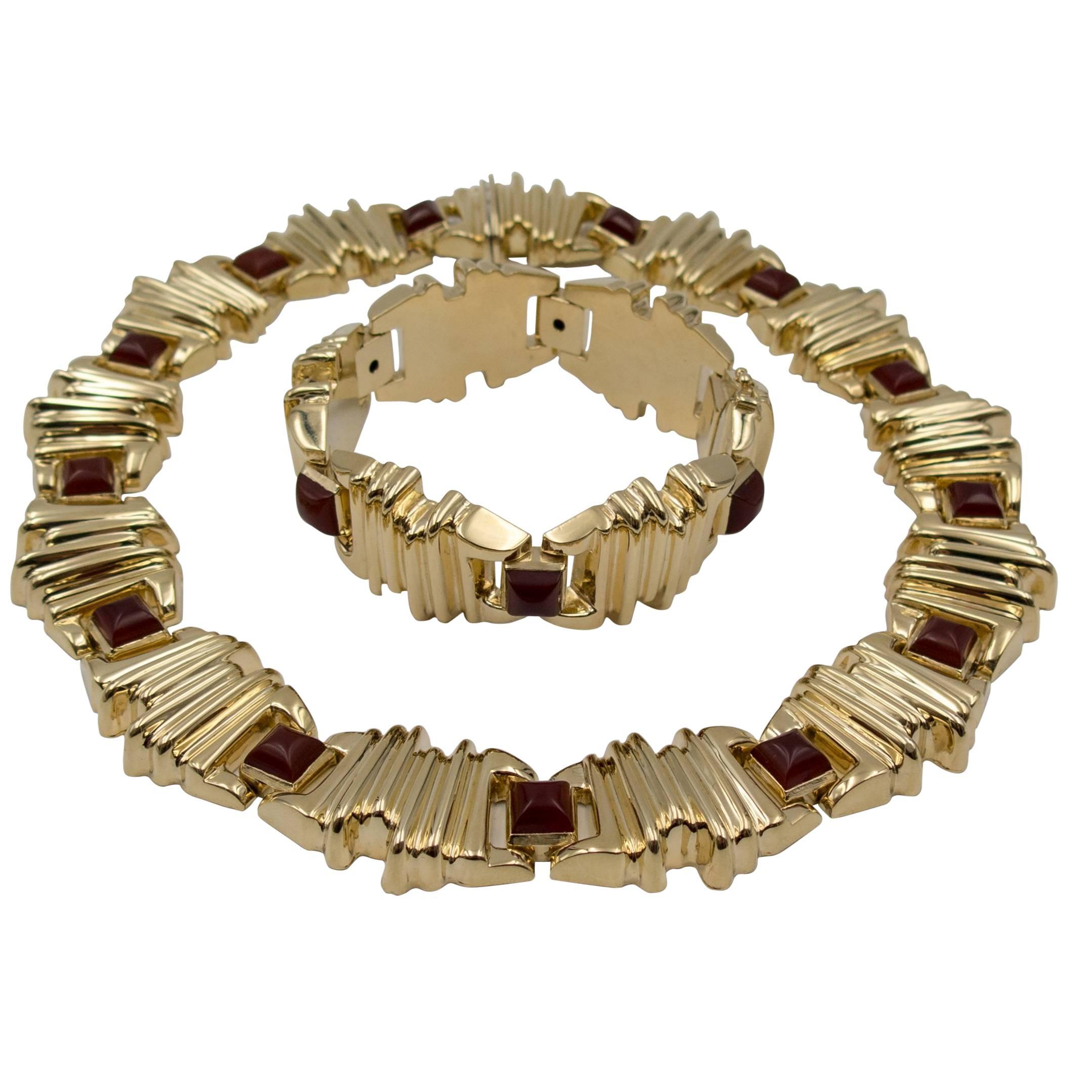  Sugarloaf Carnelian Gold Necklace and Bracelet Suite