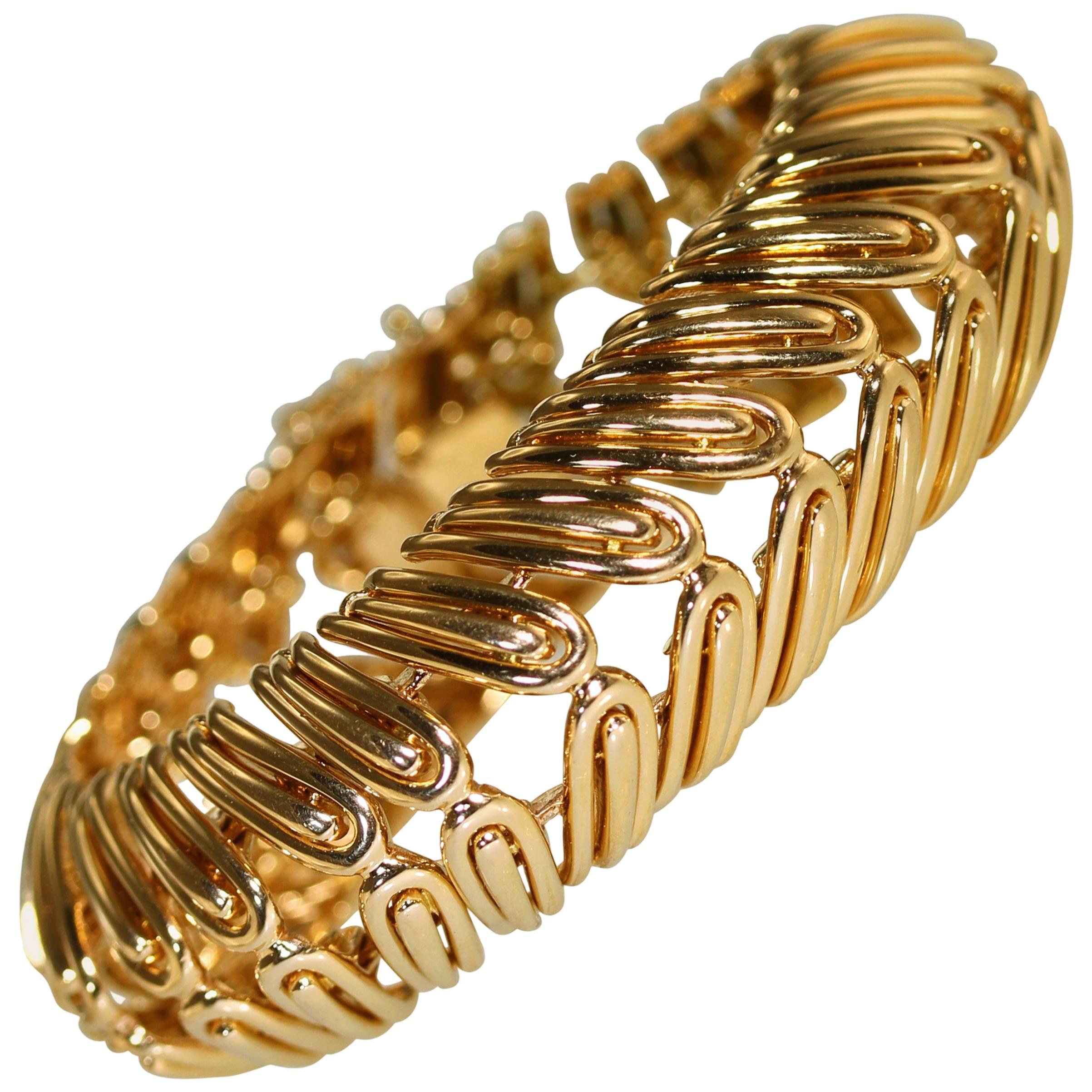 French Yellow Gold Link Bracelet