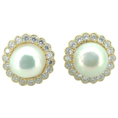 Classic Natural Saltwater Pearl Diamond Cluster Earring Studs 