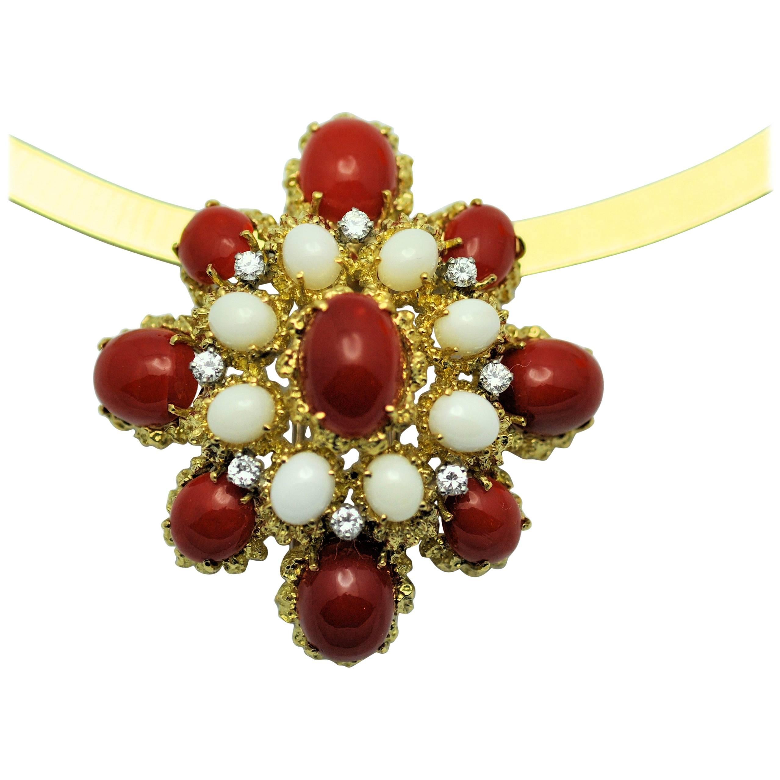 18 Karat Gold, Coral and Diamond Brooch-Pendant For Sale