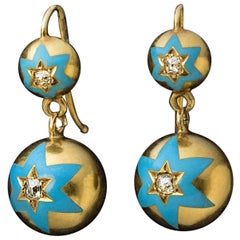 Orecchini a goccia antichi in oro russo con smalto blu e diamanti