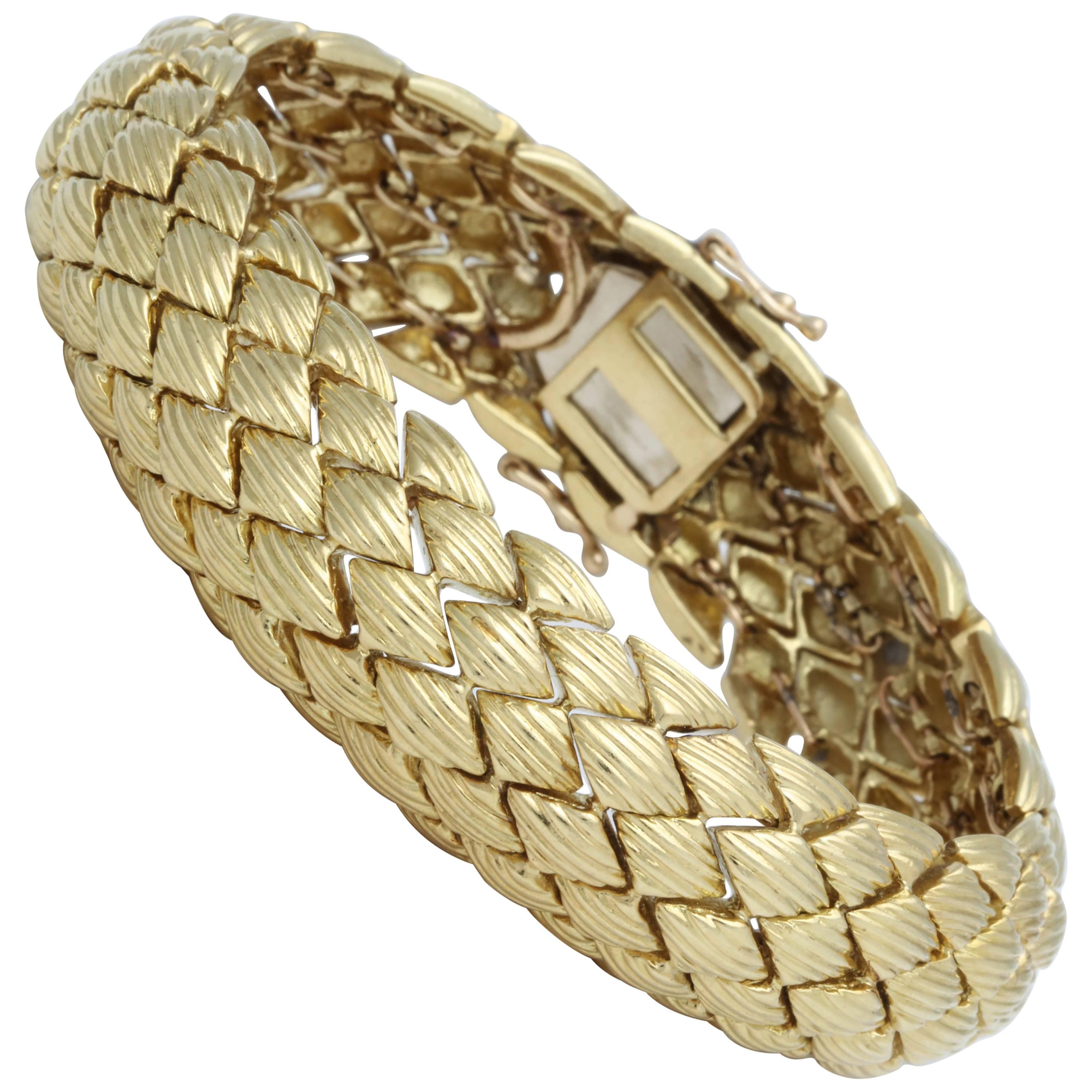 Gold Bracelet with Engraved Design For Sale