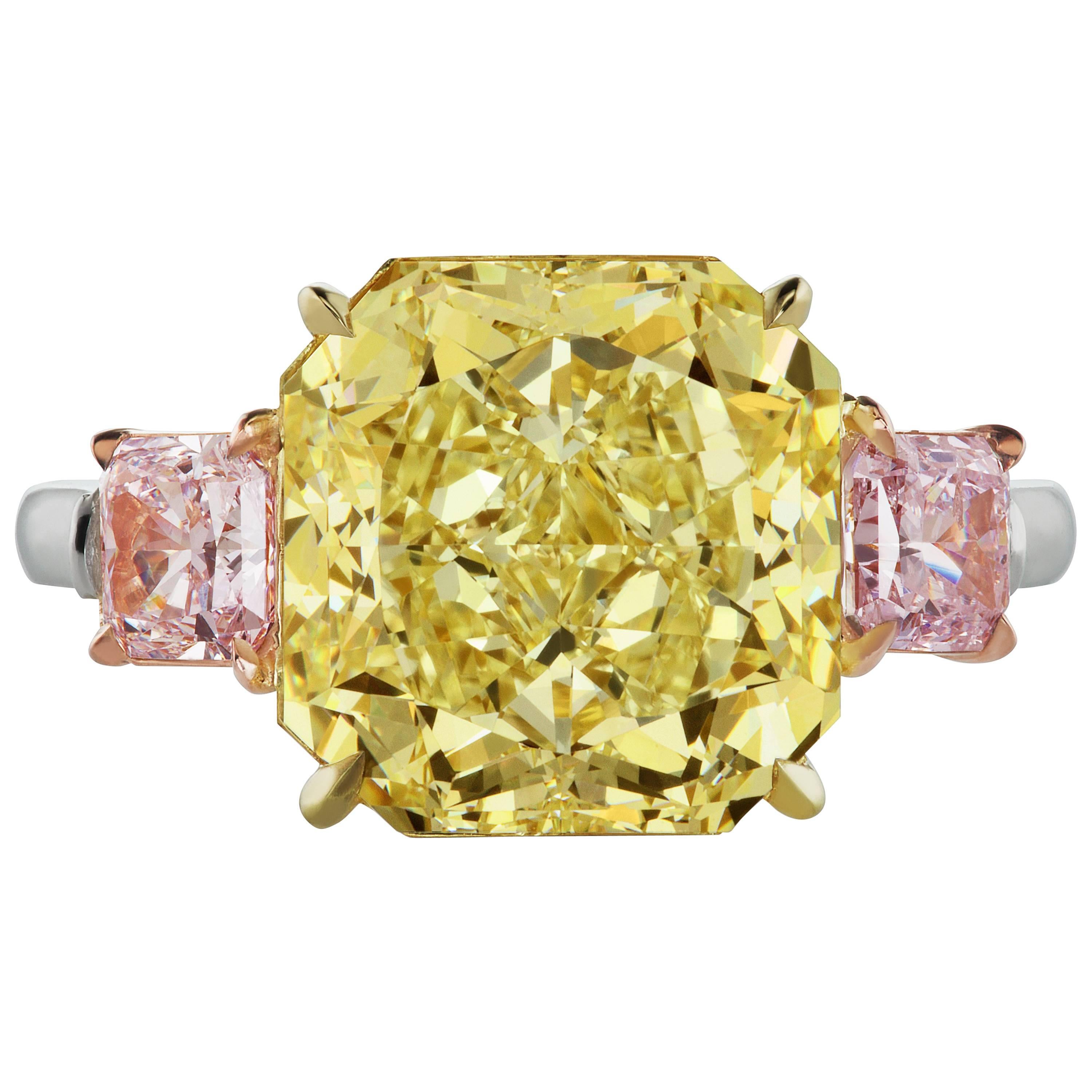 Scarselli GIA 7 Carat Yellow Radiant and Pink Cushion Diamond Ring in Platinum For Sale